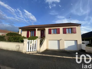 Maison traditionnelle à Montluçon (03100)