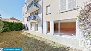 Apartment at Morangis (91420)