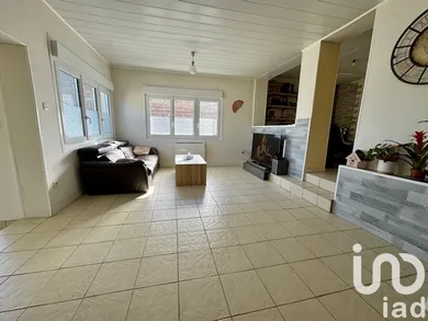 Traditional house at OSTRICOURT (59162)