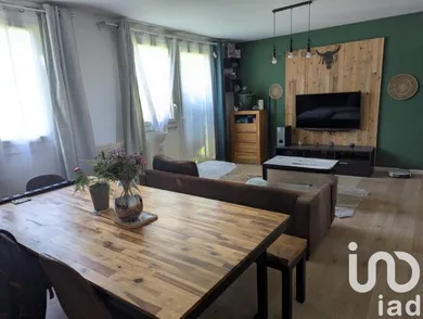 Apartment at Villenave-d'Ornon (33140)