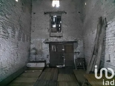 Garage at Frontenay-Rohan-Rohan (79270)