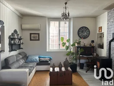 Village house at Saint-Parres-lès-Vaudes (10260)