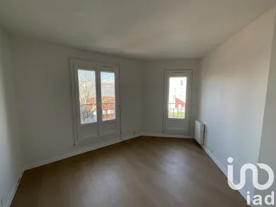 Appartement à Torcy (77200) — 9/18
