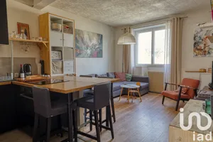 Apartment at Chartrettes (77590)