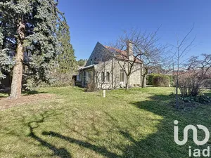 Maison d'architecte à Clermont-Ferrand (63100)