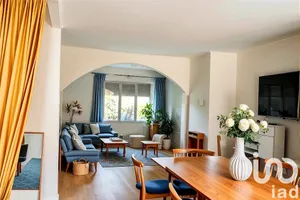 Maison traditionnelle à Villebougis (89150)