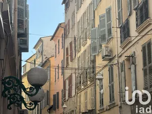 Apartment in Toulon (83000)