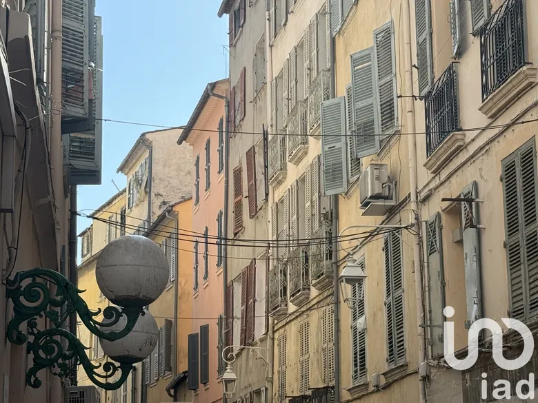Appartement 2 pièces 50 m² · à Toulon · 50 m² · 142 000 €