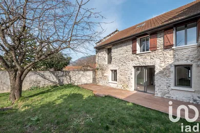 Maison de village à Notre-Dame-de-Commiers (38450)