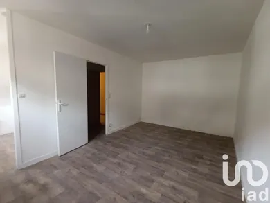 Studio at Troyes (10000)