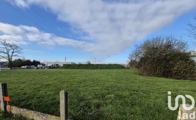Terrain à bâtir à Bellevigny (85170)