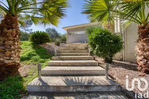 Maison à Saint-Raphaël (83700)