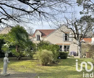 Maison traditionnelle à Soisy-sur-Seine (91450)