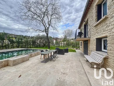 House at Malaucène (84340)