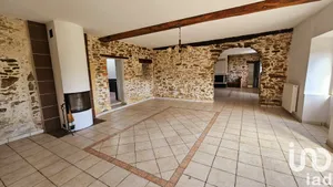 Longere at Saint-Hilaire-le-Vouhis (85480)