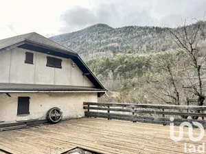 Apartment at Le Lauzet-Ubaye (04340)