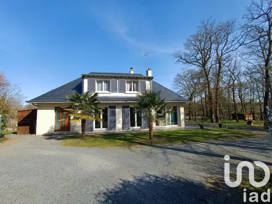 Traditional house at Saint Martin du Fouilloux (49170)