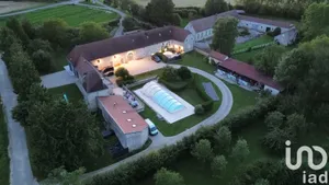 Domaine à Coulonges-Cohan (02130)