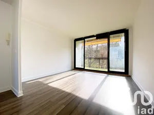 Apartment at Marly-le-Roi (78160)