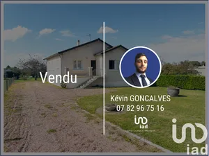 Detached at L'Isle-Jourdain (86150)