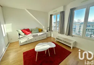 Apartment at Châtenay-Malabry (92290)