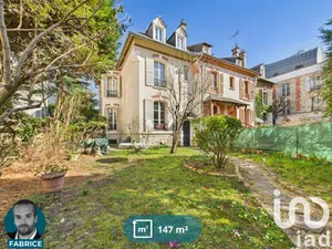 Maison traditionnelle à Maisons-Alfort (94700)