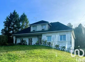 Traditional house at Seigy (41110)