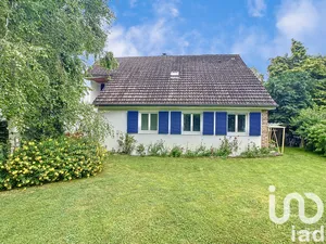 Maison traditionnelle à Conches-sur-Gondoire (77600)