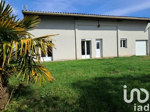 Traditional house at Brax (47310)