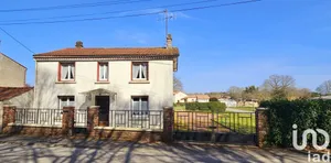 Traditional house at Saint-Martin-des-Noyers (85140)