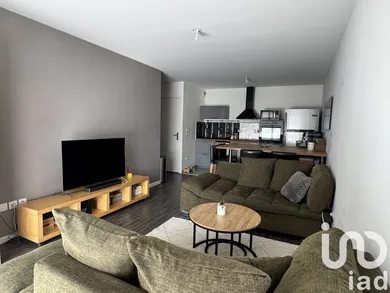 Apartment at Morangis (91420)