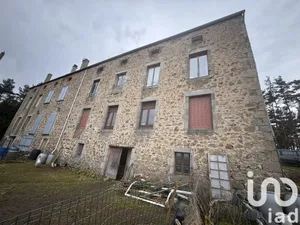 House at Lapte (43200)