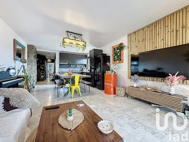 Apartment at Six-Fours-les-Plages (83140)