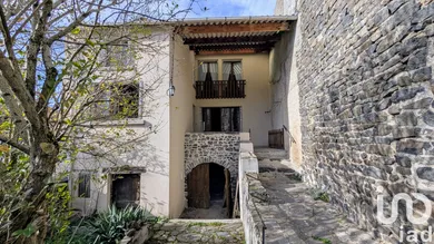 Traditional house at Saint-Sandoux (63450)