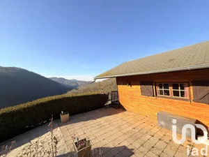 Châlet à Boyeux-Saint-Jérôme (01640)