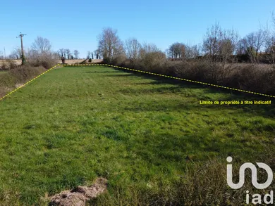 Terrain à bâtir à VOUVANT (85120)