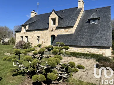 Architectural house at Vannes (56000)