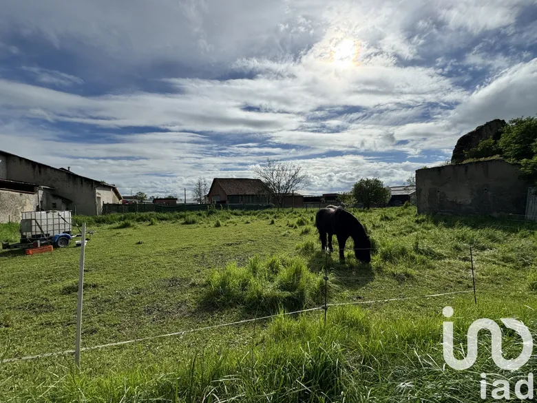 Terrain 727 m² · à Holling · 39 000 €