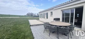 Maison à Saint-Pierre-de-Juillers (17400)