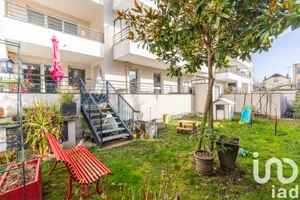 Apartment at Ablon-sur-Seine (94480)