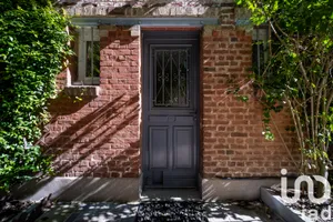 House in Suresnes (92150)