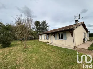 House at Cavignac (33620)