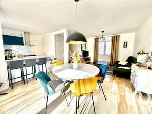 House at Saint-Herblain (44800)