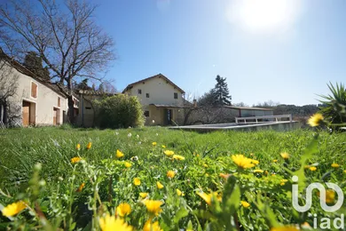 Domaine à Villedieu (84110)