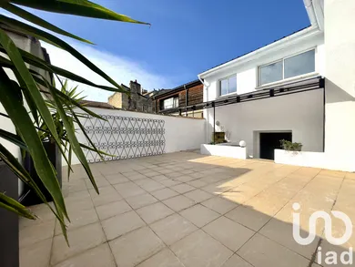 Appartement à Bordeaux (33800)