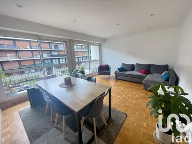 Apartment at Pontoise (95300)