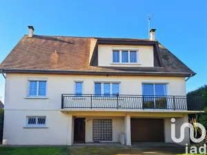 Traditional house at Bresles (60510)