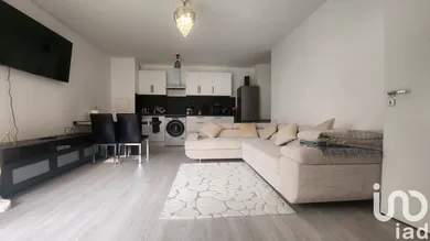 Apartment at Drancy (93700)