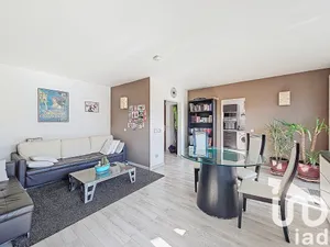 Apartment at Saint-Maurice (94410)