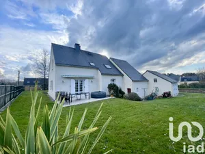 Maison traditionnelle à Treillières (44119)